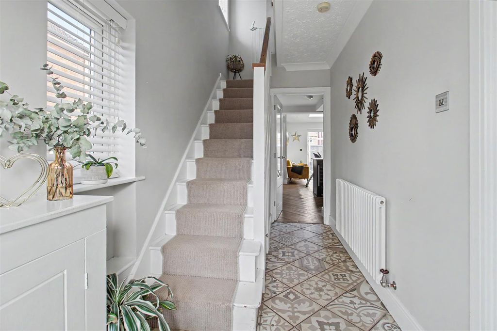 Property photo 3 of 27 Img_0001.Jpeg