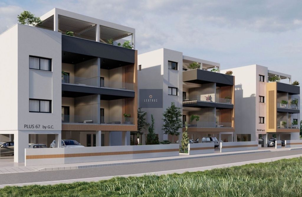 Property photo 1 of 3