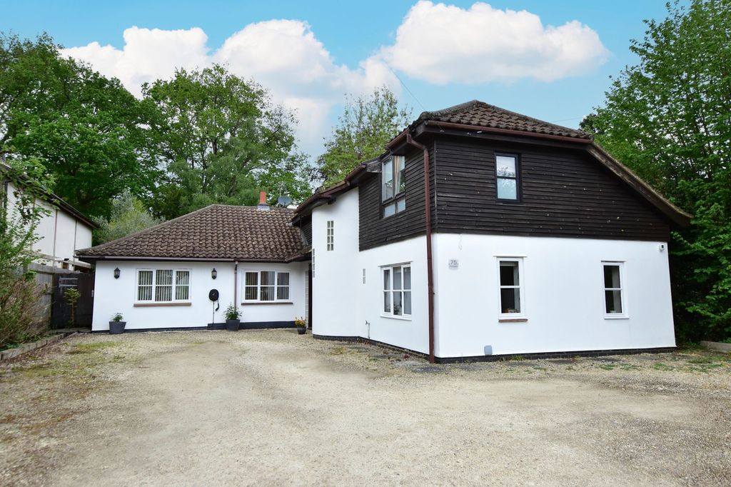 Property photo 1 of 40