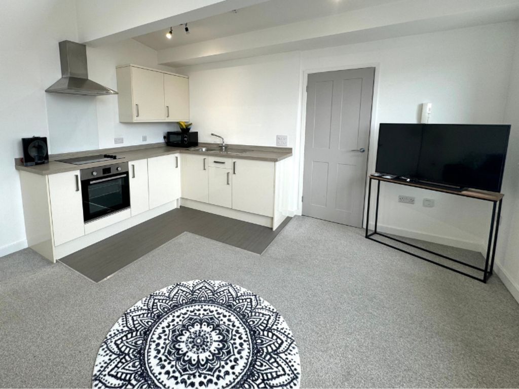 Property photo 2 of 3