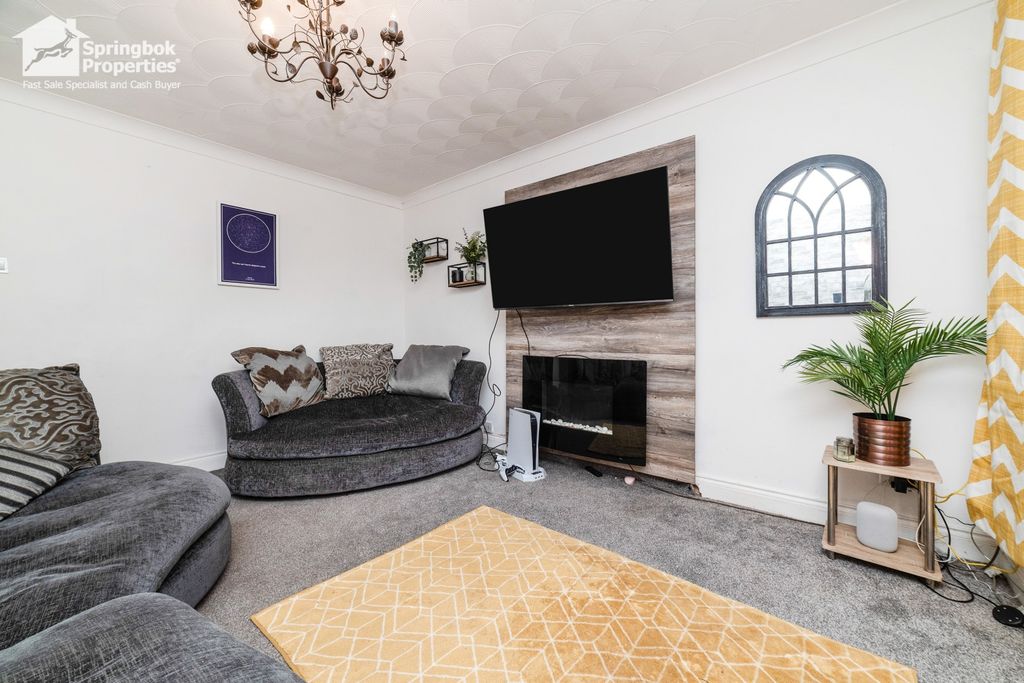 Property photo 3 of 18 Image 3