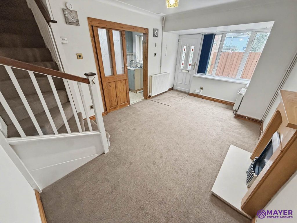 Property photo 3 of 7