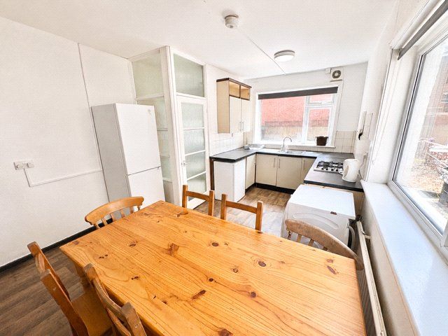 Property photo 3 of 12 Picture No. 02