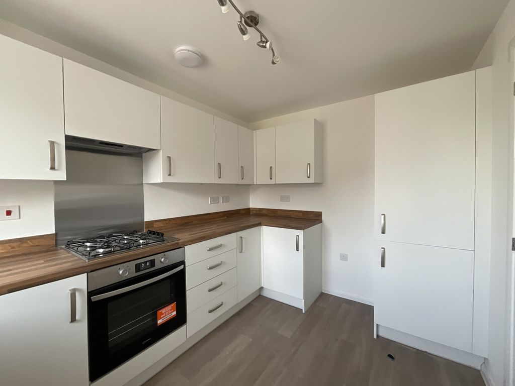 Property photo 2 of 13 Img_0966