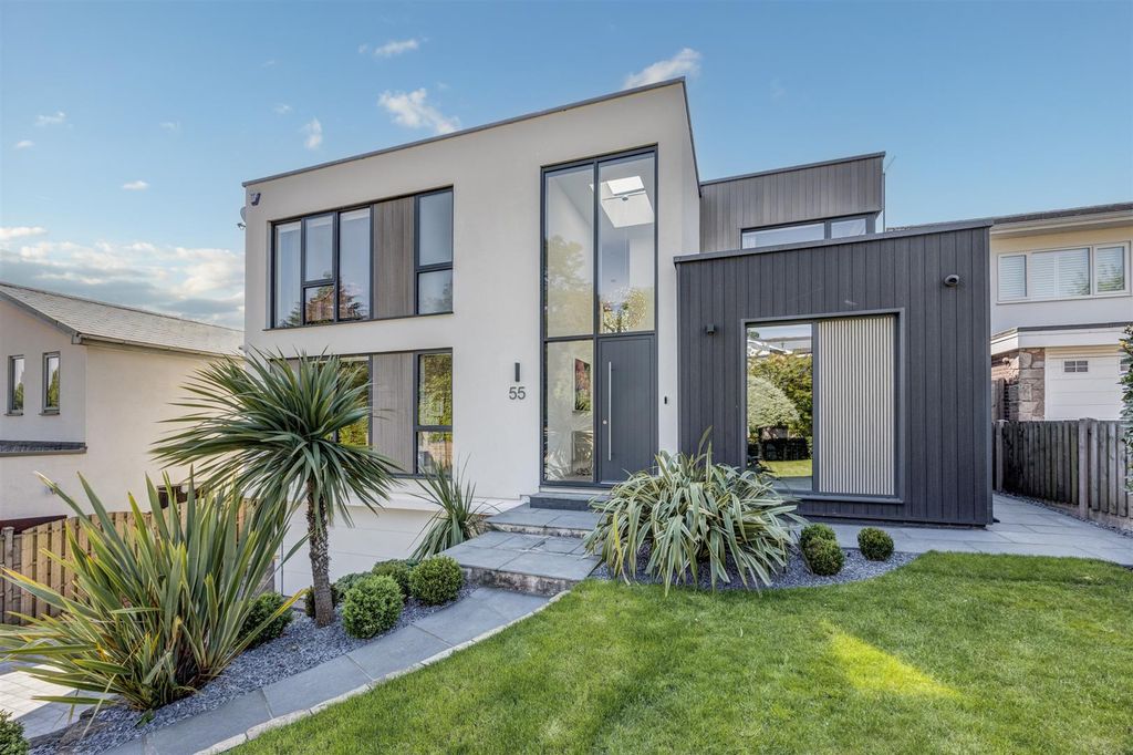 Property photo 1 of 61 Exterior And Gardens