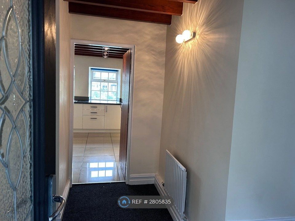 Property photo 1 of 35