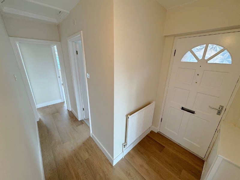 Property photo 3 of 16 Hallway