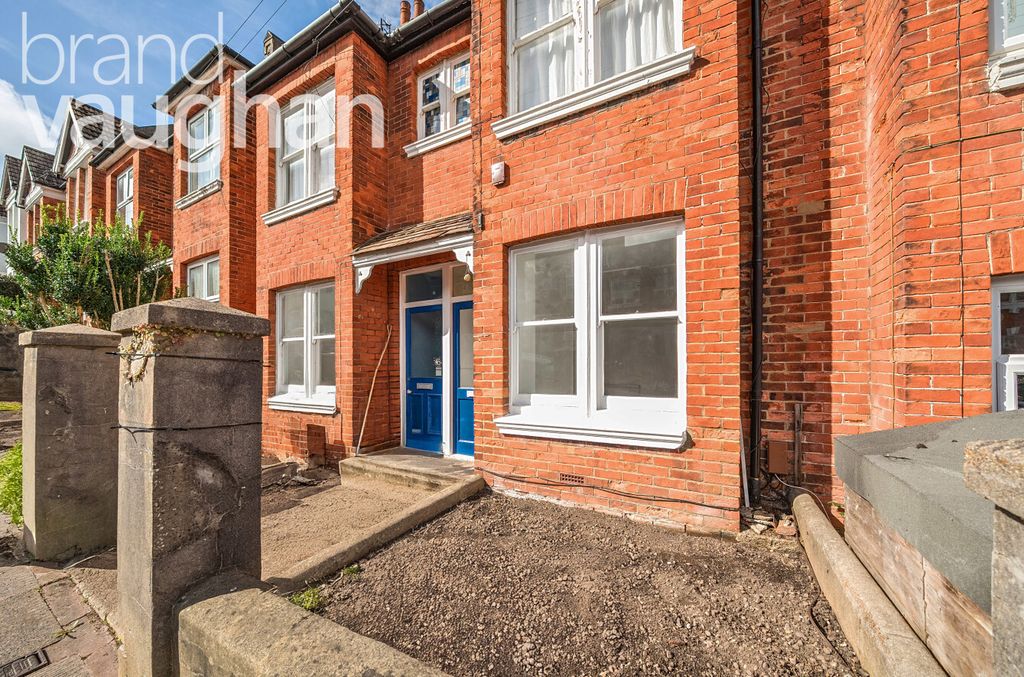 Property photo 1 of 11 External