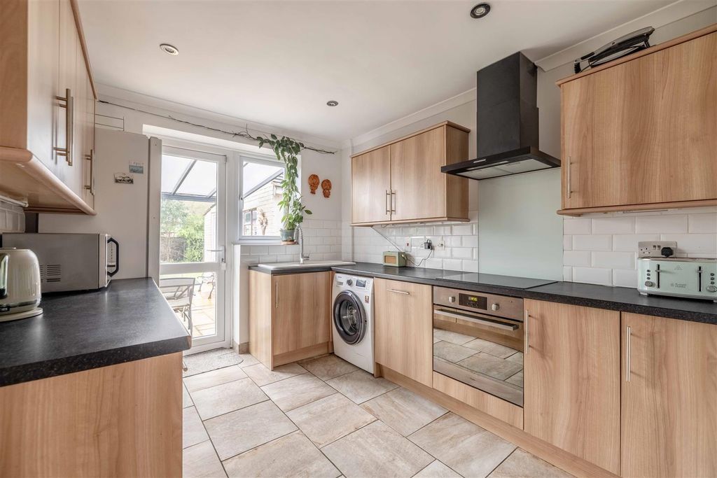 Property photo 3 of 18 341Ls (10 Of 24).Jpg