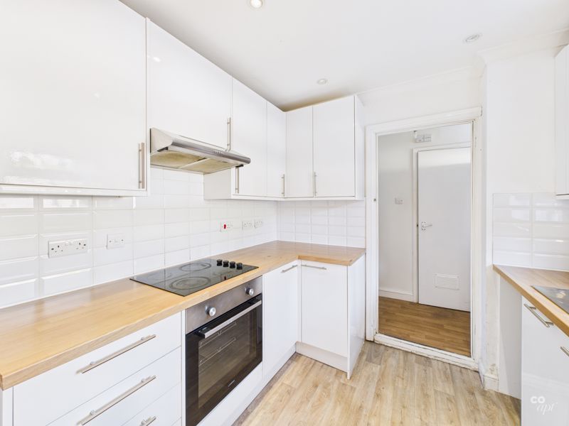 Property photo 3 of 17 Photo 2