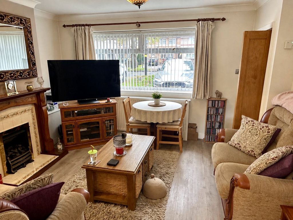 Property photo 2 of 19 Picture No. 07