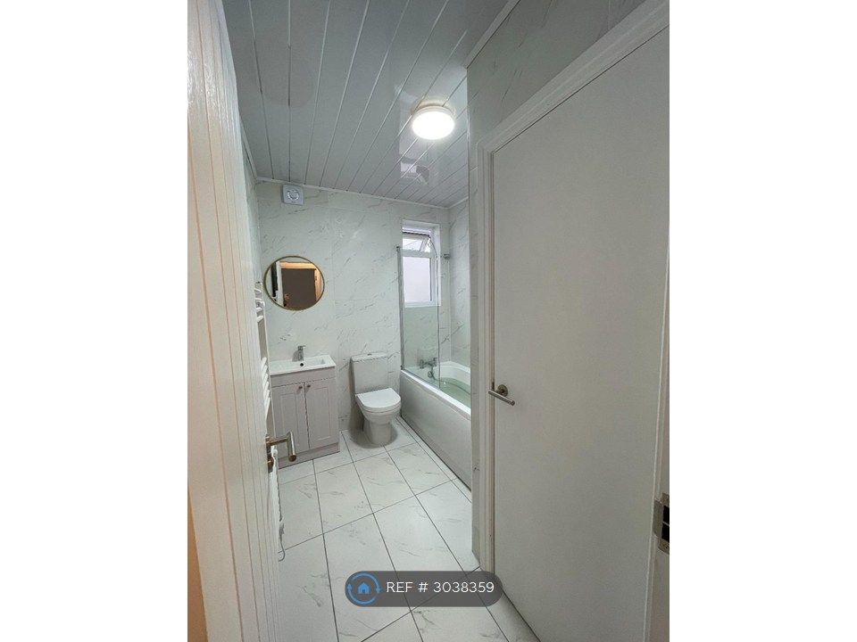 Property photo 3 of 3