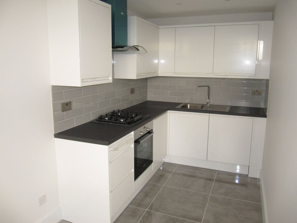 Property photo 2 of 4 Kitchen