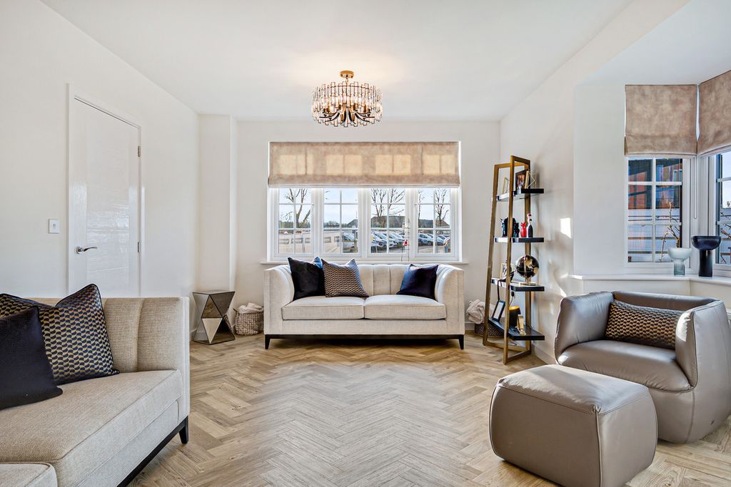 Property photo 3 of 26