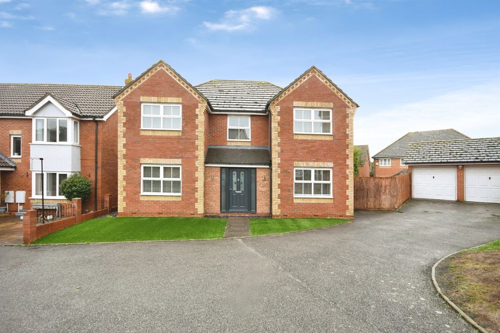 Property photo 1 of 19