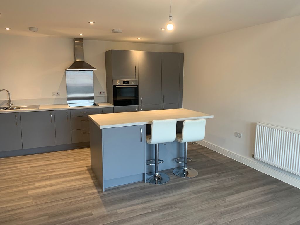 Property photo 3 of 12 Image