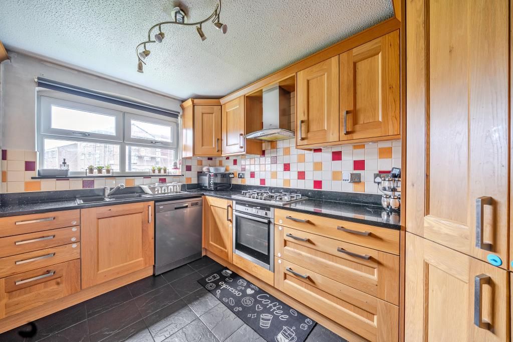 Property photo 2 of 21 Kitchen