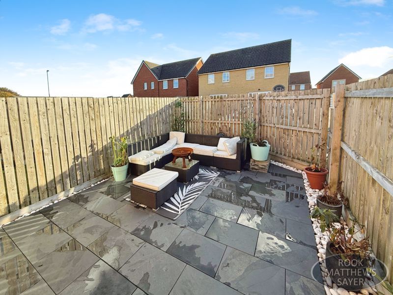 Property photo 2 of 7 Photo 6