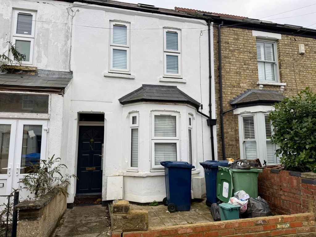 Property photo 1 of 13