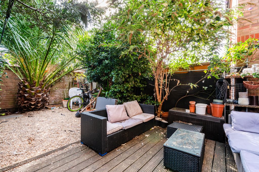 Property photo 1 of 9 Rear Garden