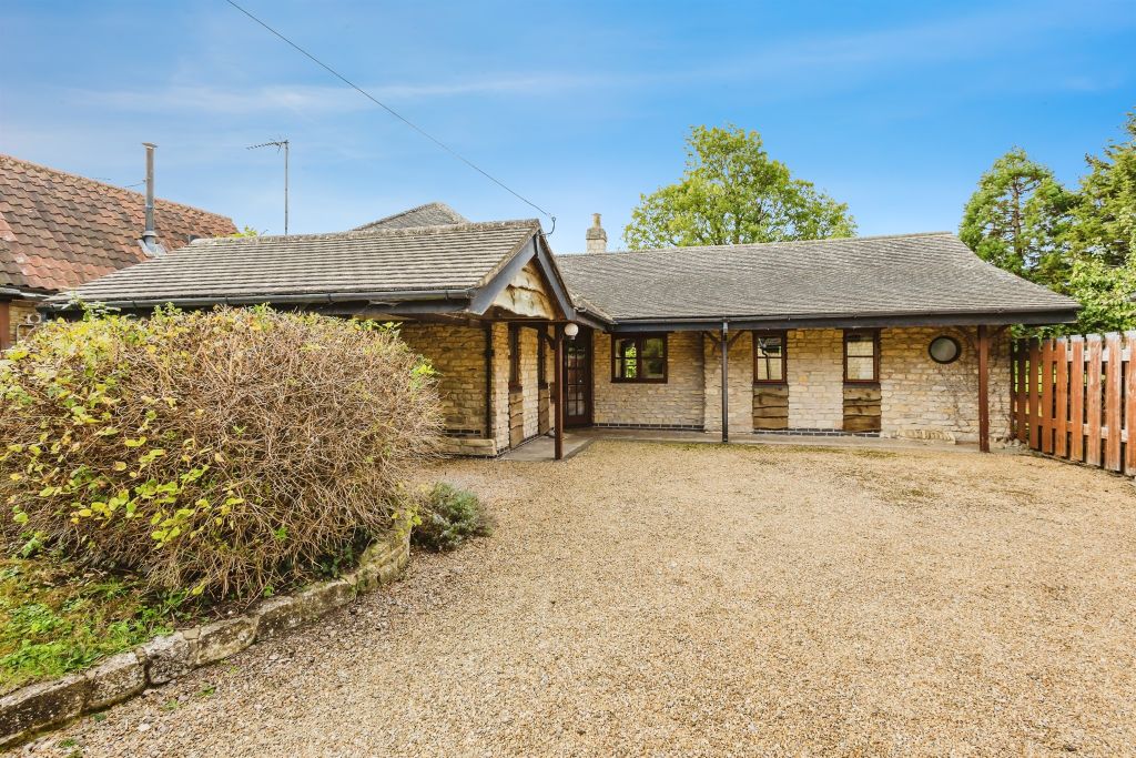 Property photo 1 of 27