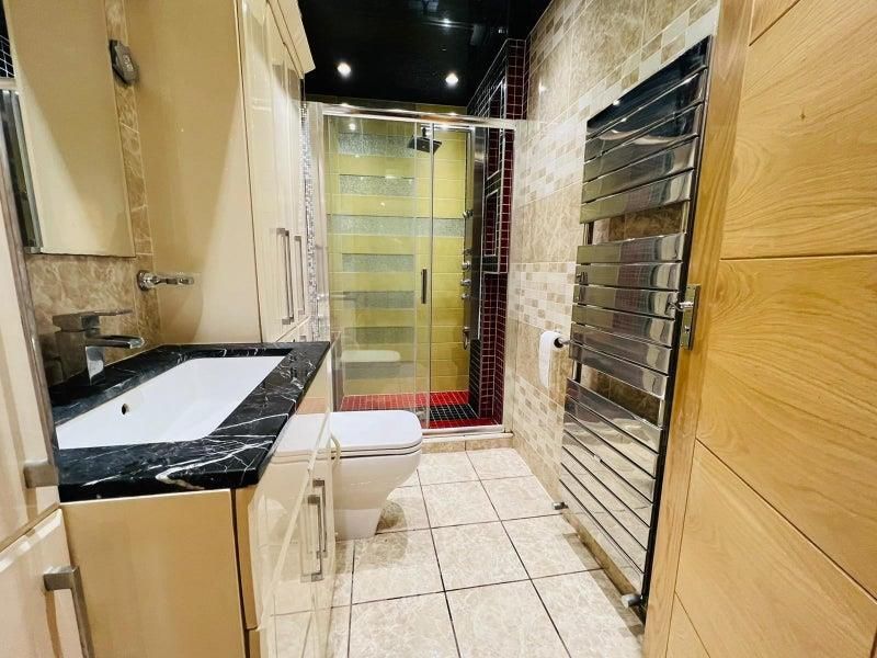 Property photo 3 of 5 89834565.Jpg