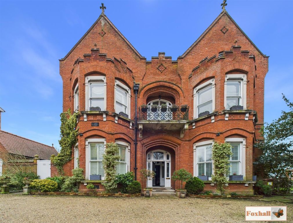 Property photo 1 of 51 Westerfield Road