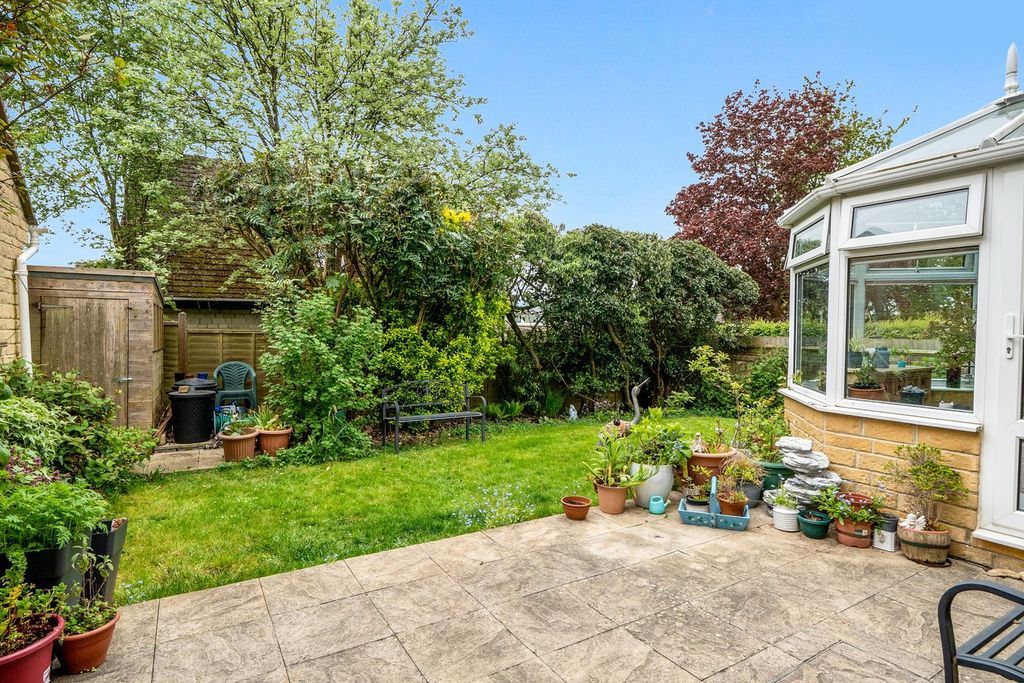Property photo 2 of 15