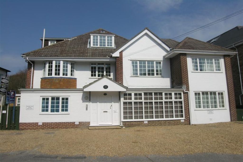 Property photo 1 of 14 (Main)