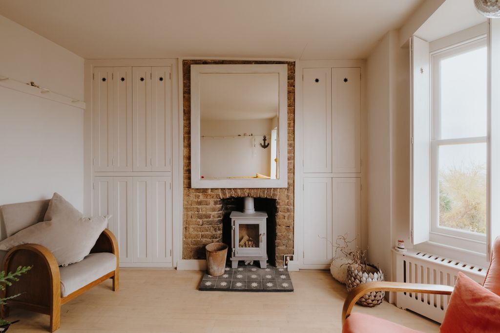 Property photo 2 of 29 Croft-Hastings-Plynlimmonroad-Interior-39