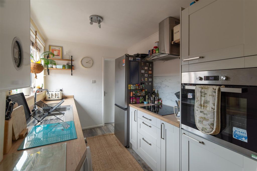 Property photo 2 of 19 Edit-6086.Jpg