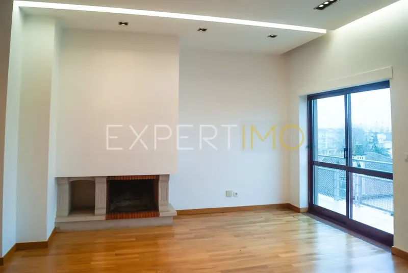 Property photo 3 of 32 Img 3