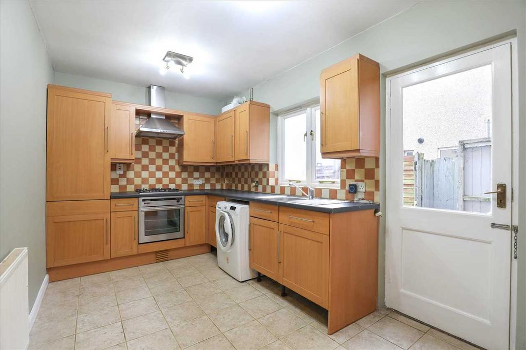 Property photo 2 of 15 Kitchen