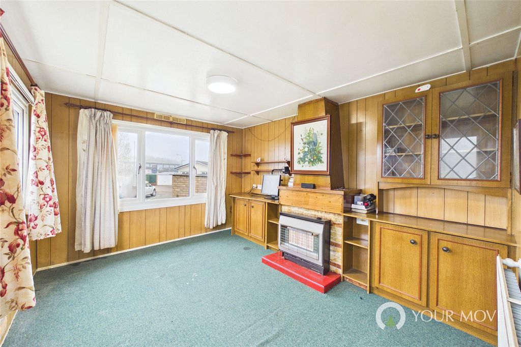 Property photo 2 of 11 Picture No. 20