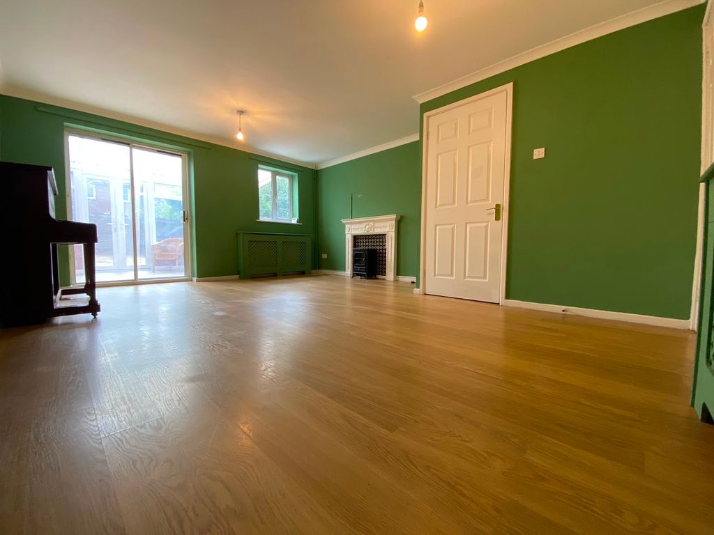Property photo 3 of 15 Image