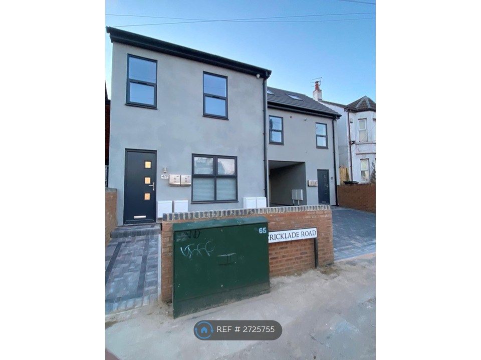 Property photo 1 of 5