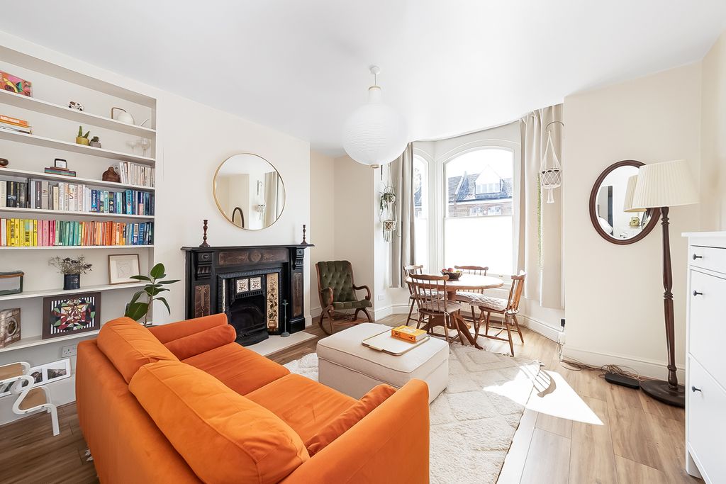 Property photo 2 of 13 Reception