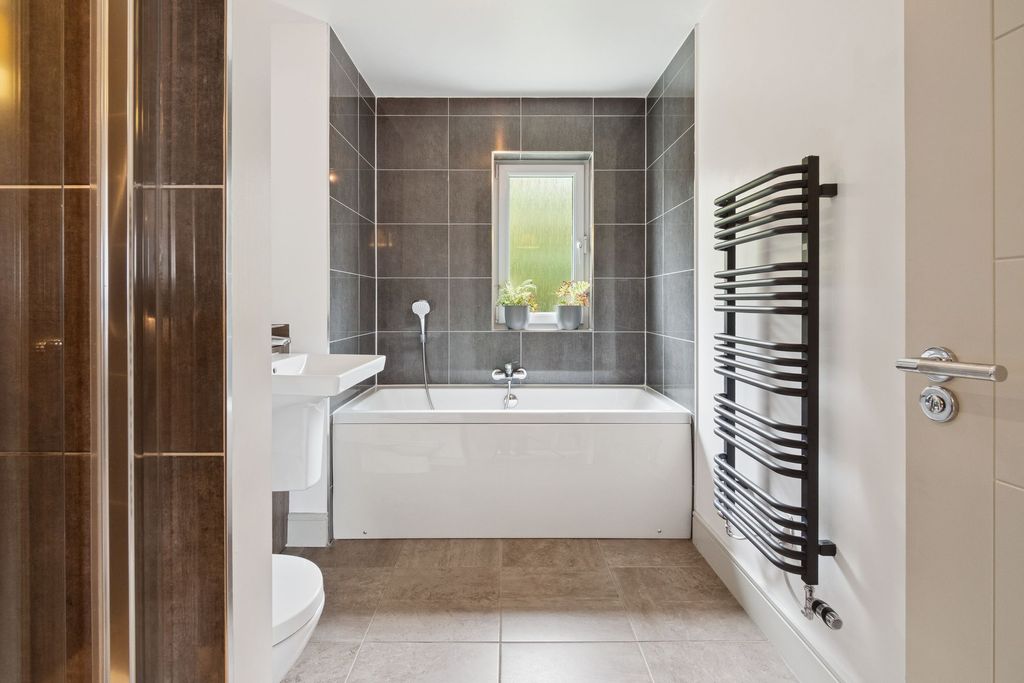 Additional image 23 of 4 bed detached house for saleNew Calder Mill Road, Livingston EH54