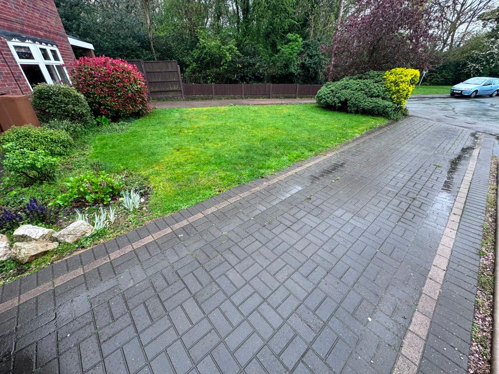 Property photo 3 of 26