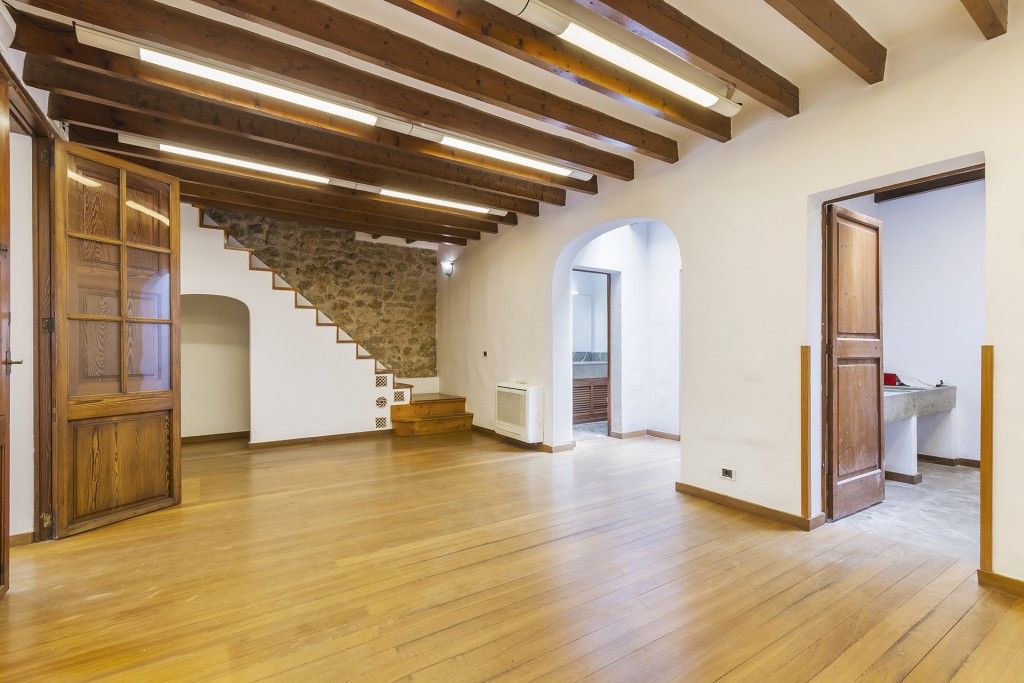 Property photo 1 of 20 Ground Floor (4)