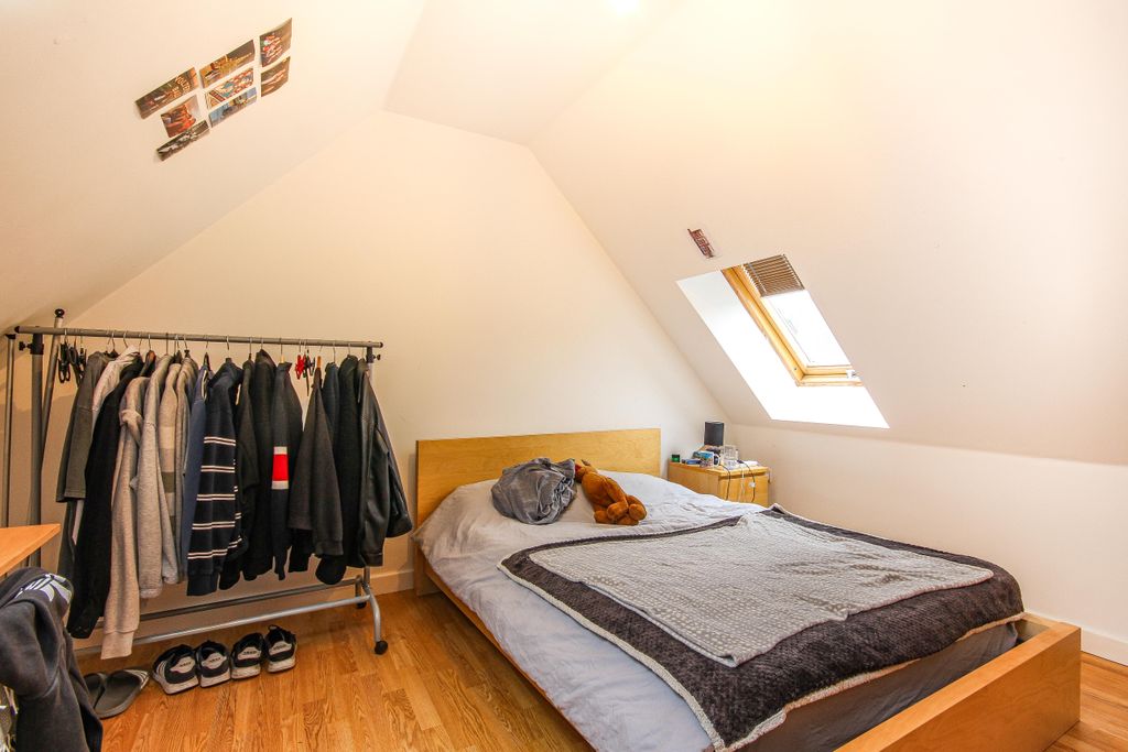 Property photo 2 of 11 Img_2609