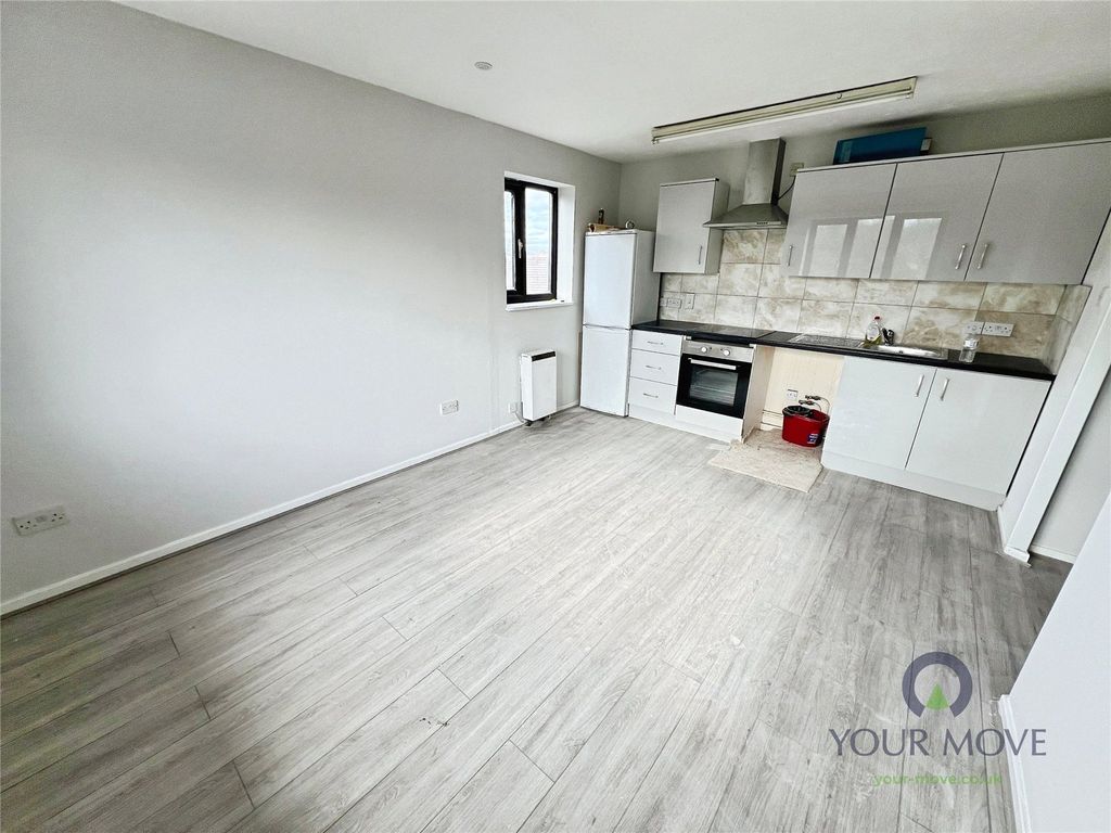 Property photo 2 of 8 Picture No. 06