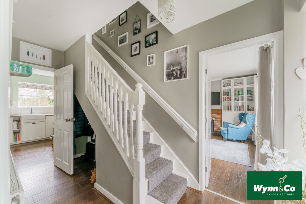 Property photo 2 of 29 Hallway