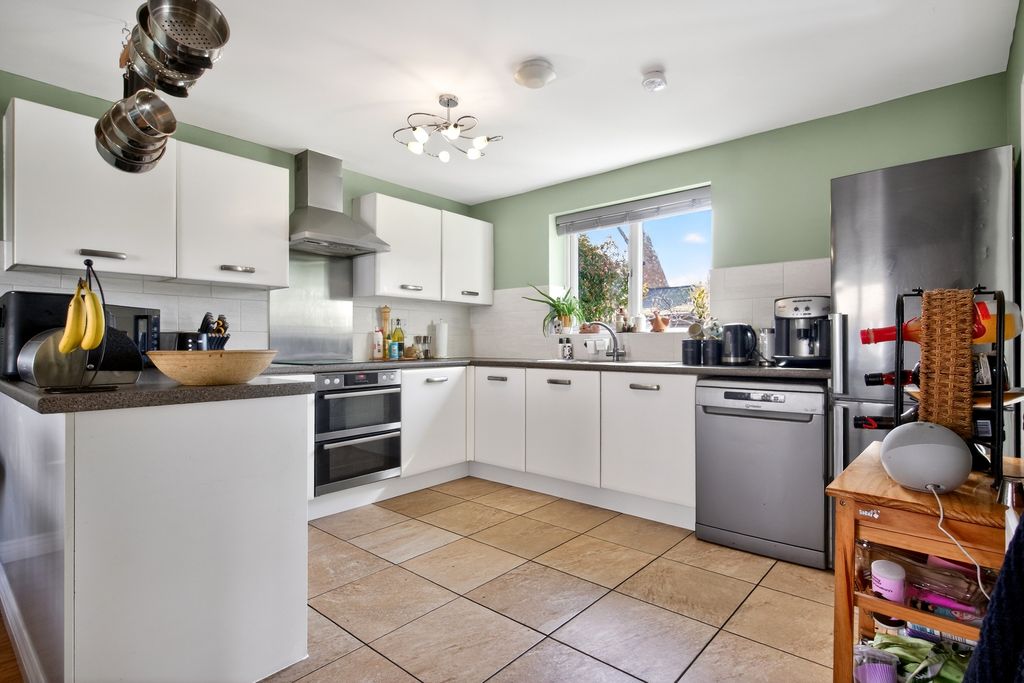 Property photo 1 of 26
