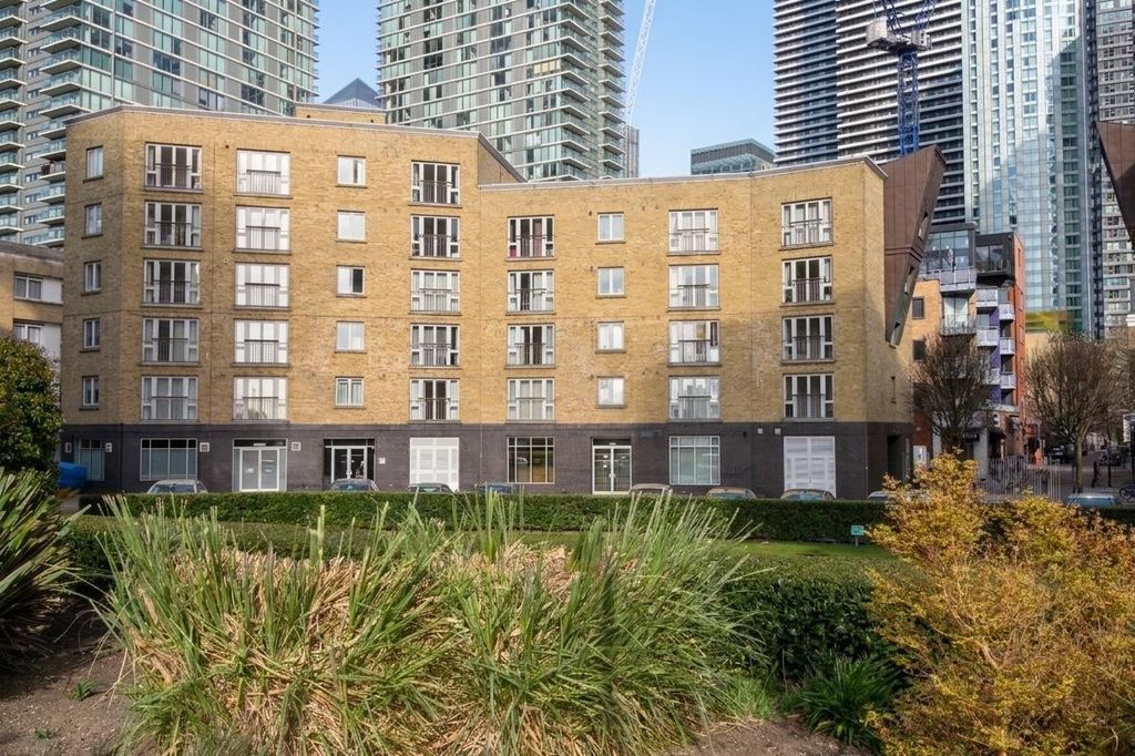 Property photo 3 of 8