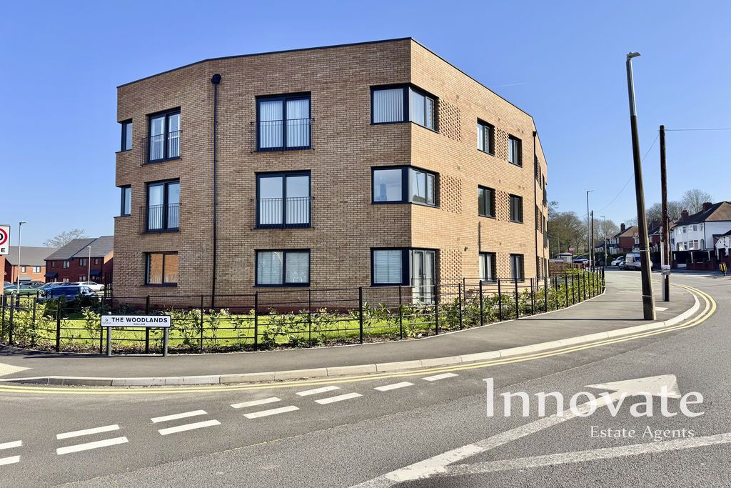 Property photo 1 of 15 Photo 2