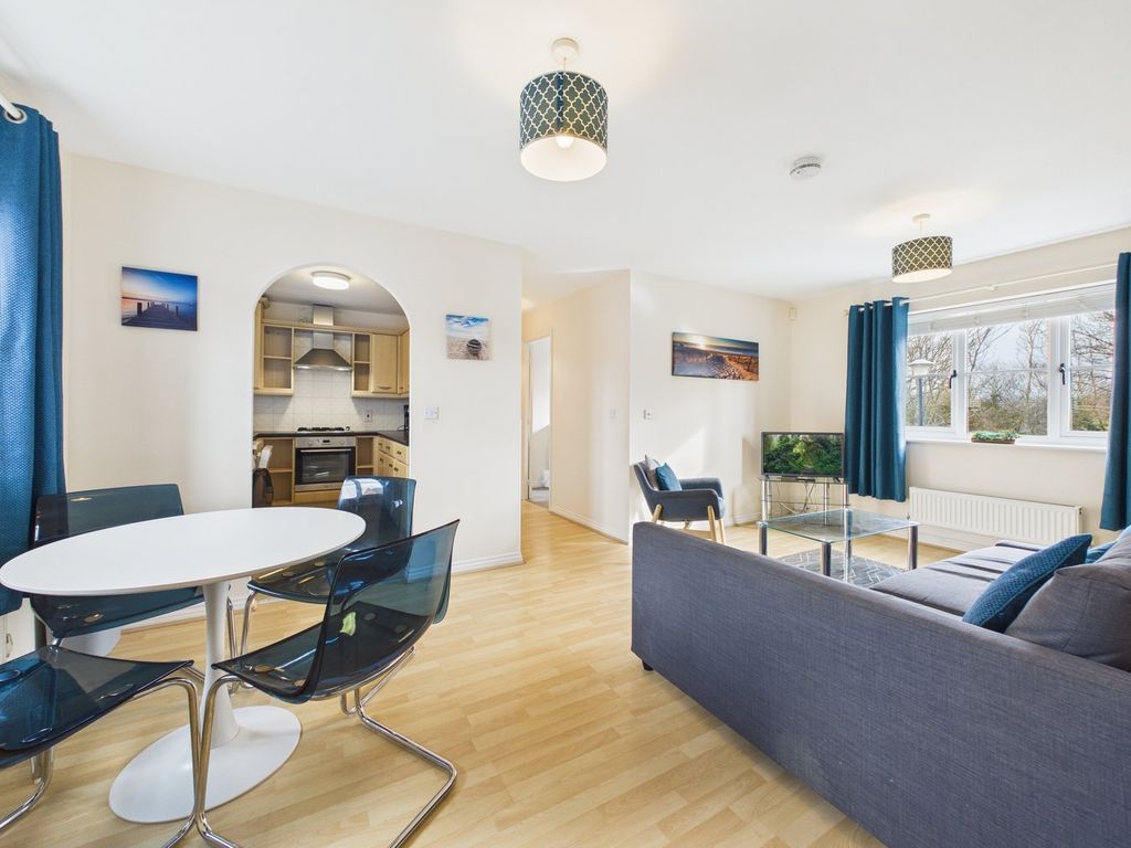 Property photo 2 of 16