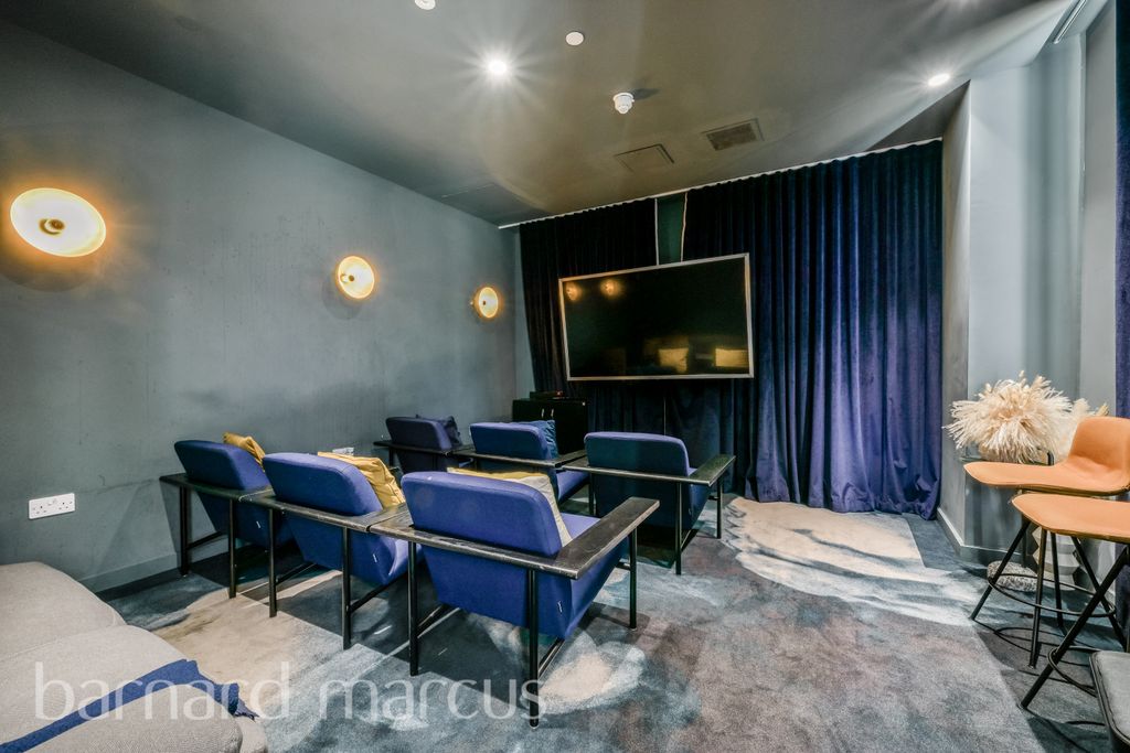 Property photo 1 of 16 Image