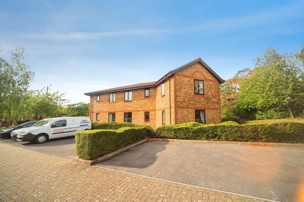 Property photo 1 of 13