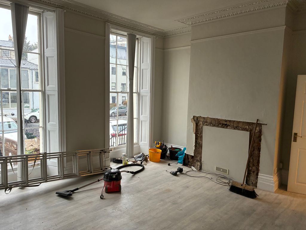 Property photo 2 of 3